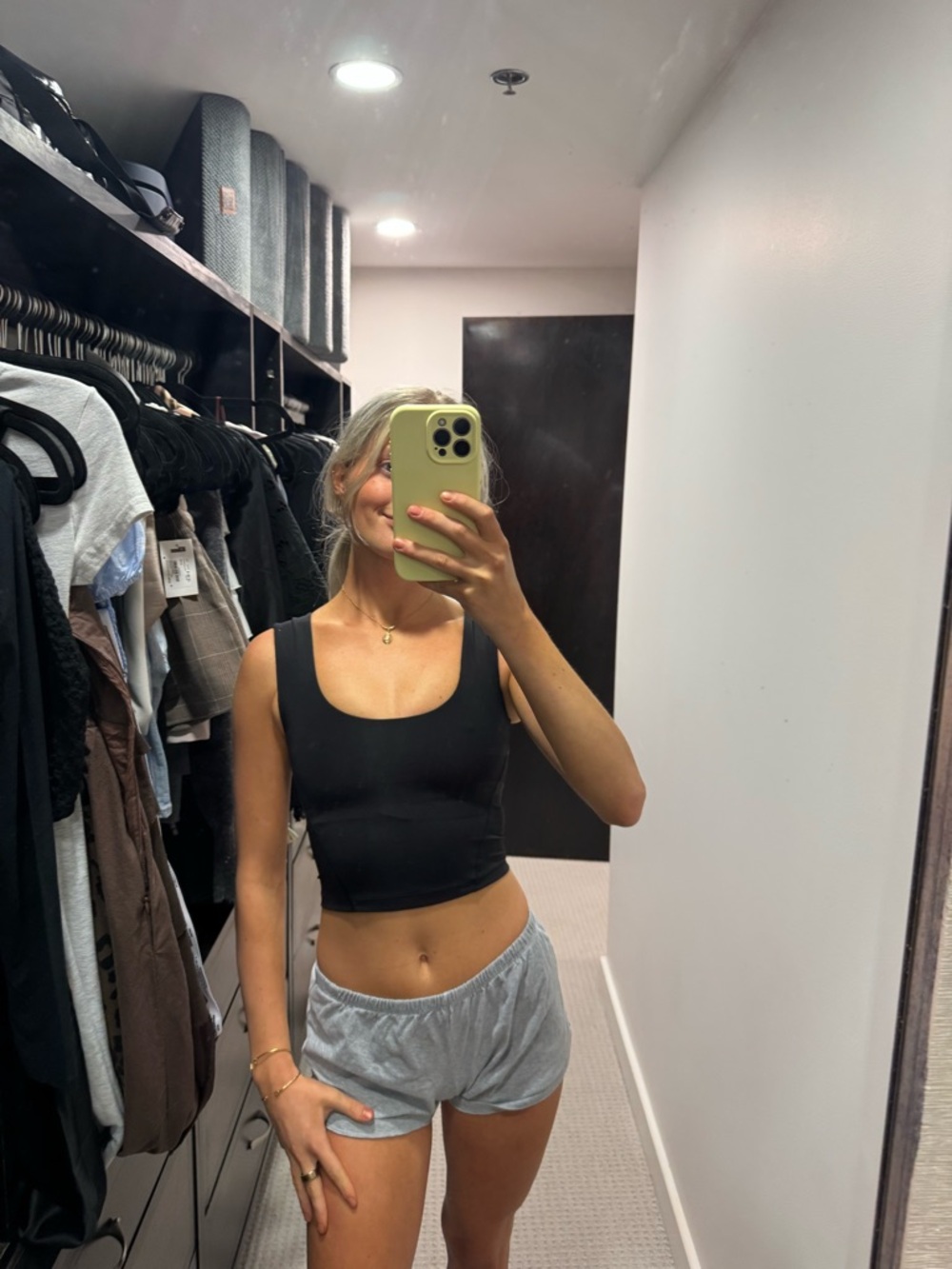 Lululemon Black Wunder Train Wide-Strap Tank Top - SIZE 0